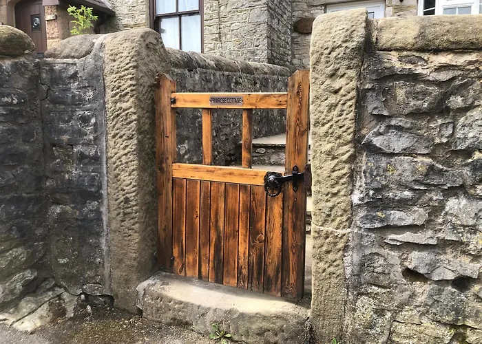 Primrose Cottage - Tideswell, Peak District